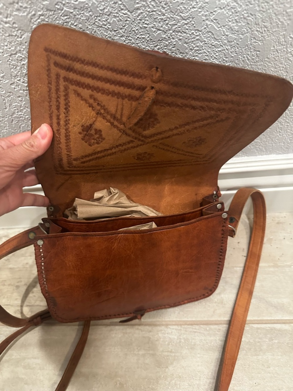 Genuine Leather Handmade Crossbody - Tan/brown - Picture 3 of 6